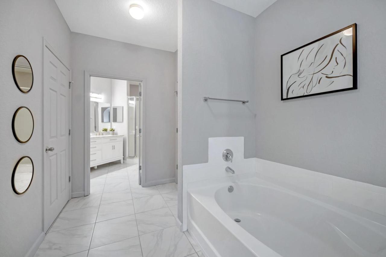 Near Disney - Spacious 3Br - Pool And Hot Tub! Orlando Buitenkant foto