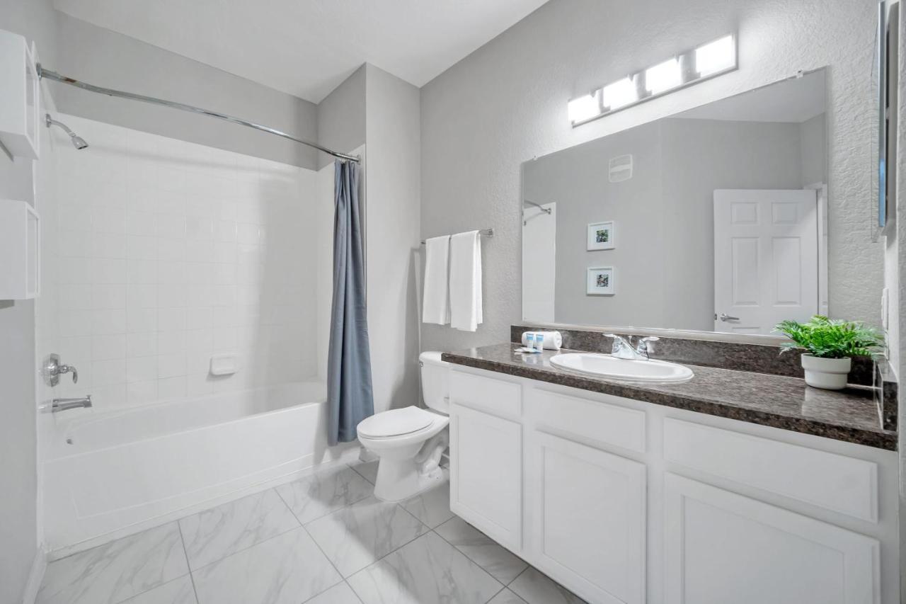 Near Disney - Spacious 3Br - Pool And Hot Tub! Orlando Buitenkant foto